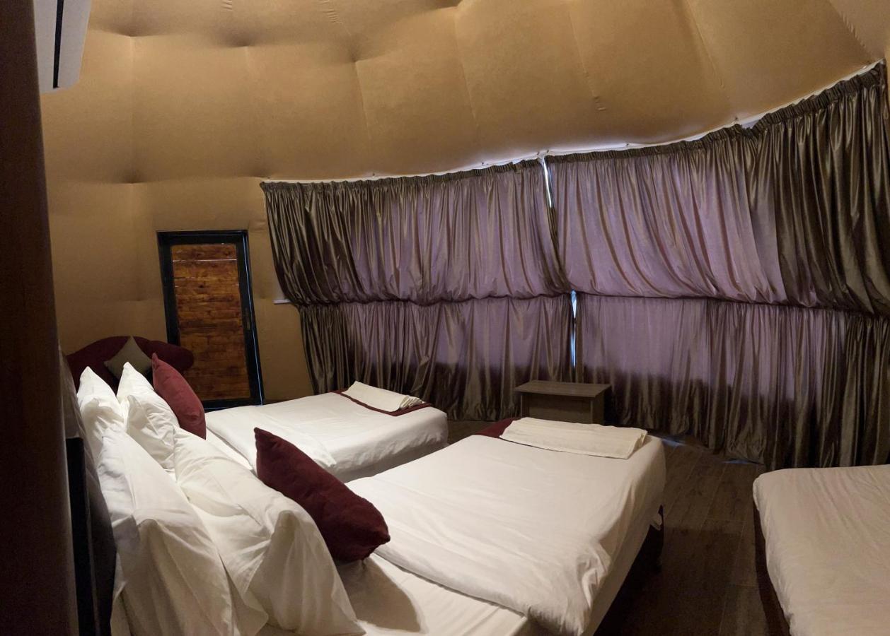 Apartamento Magic Mountain Camp Wadi Rum Exterior foto