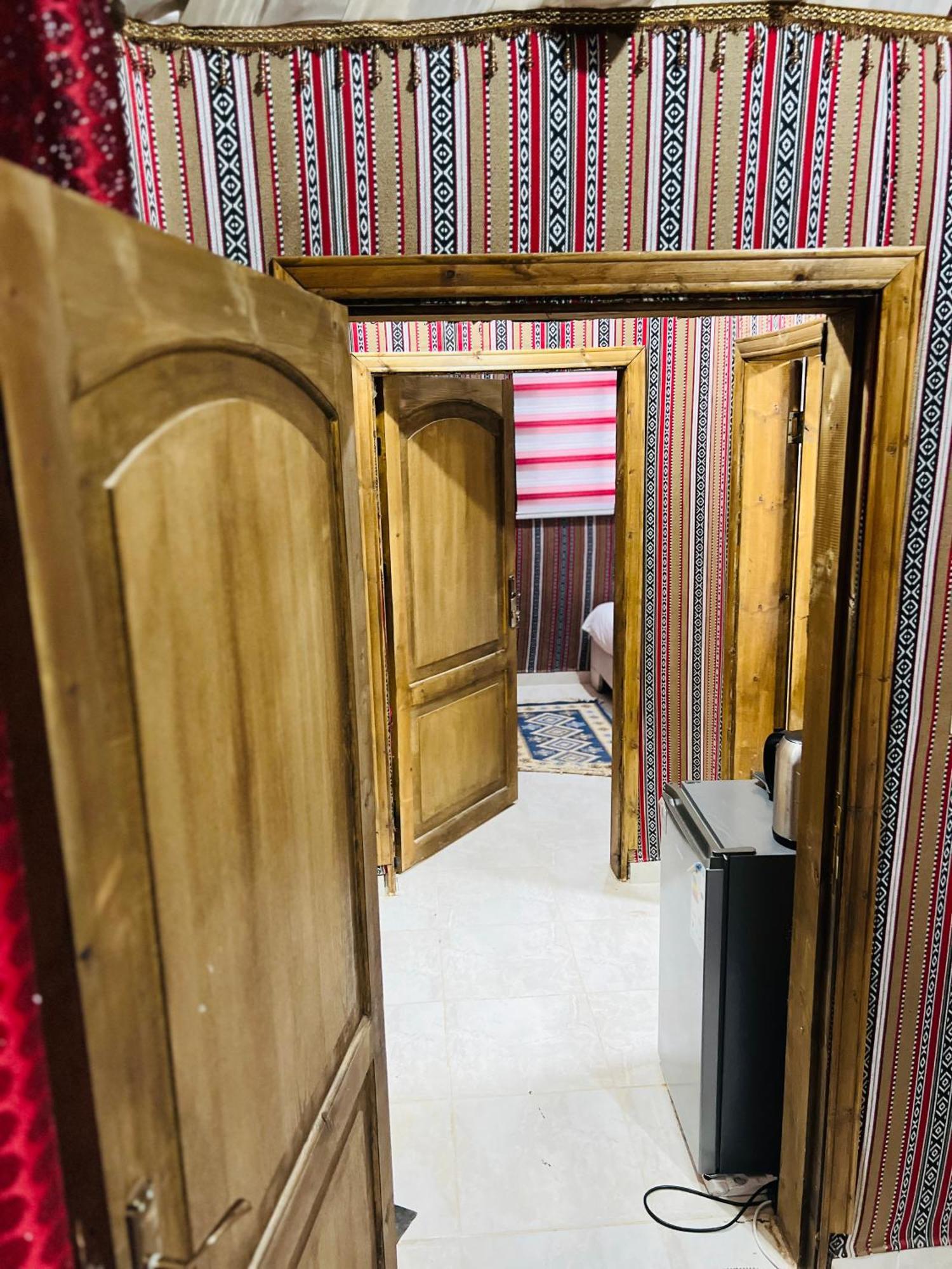 Apartamento Magic Mountain Camp Wadi Rum Exterior foto