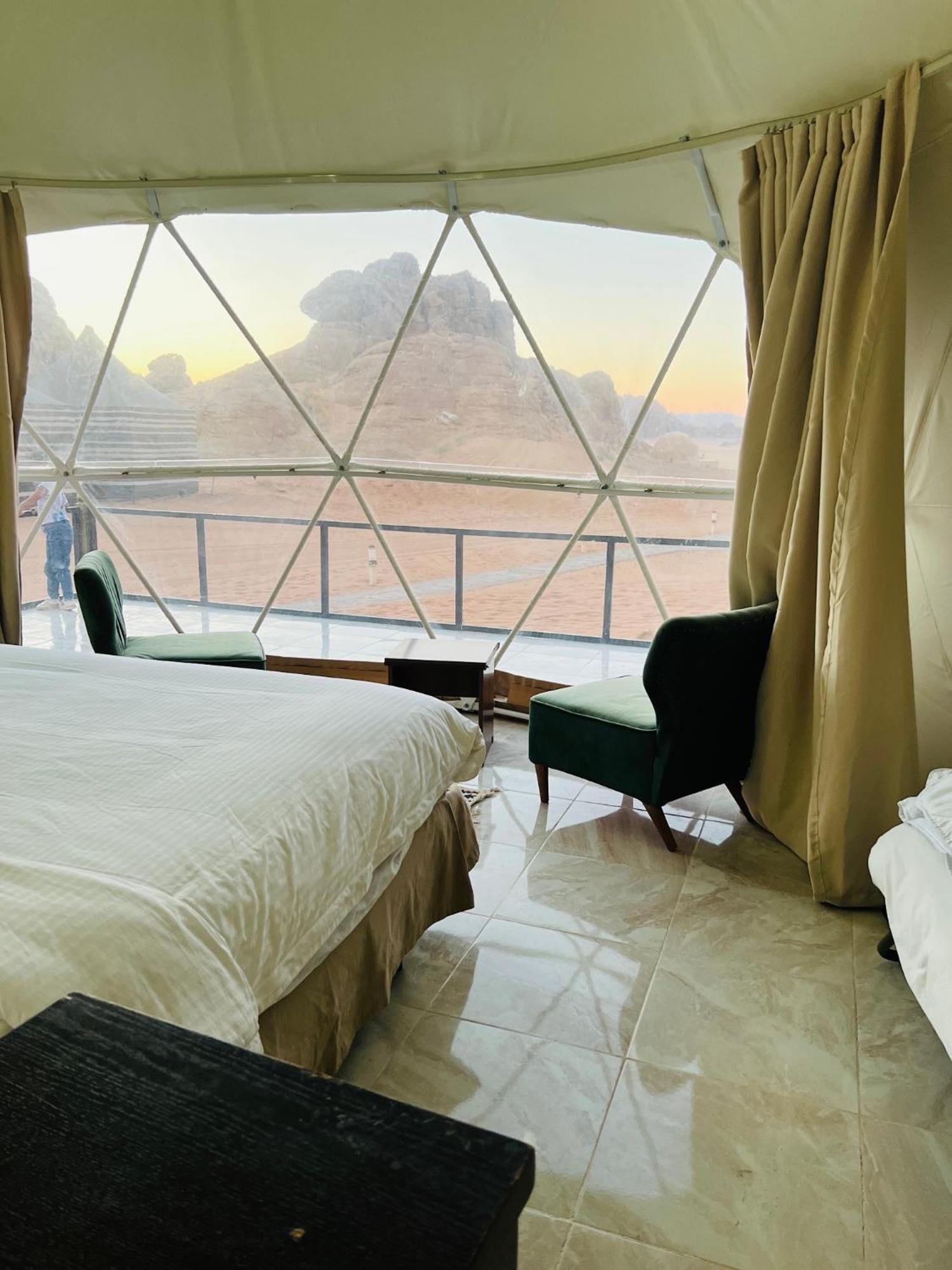Apartamento Magic Mountain Camp Wadi Rum Exterior foto