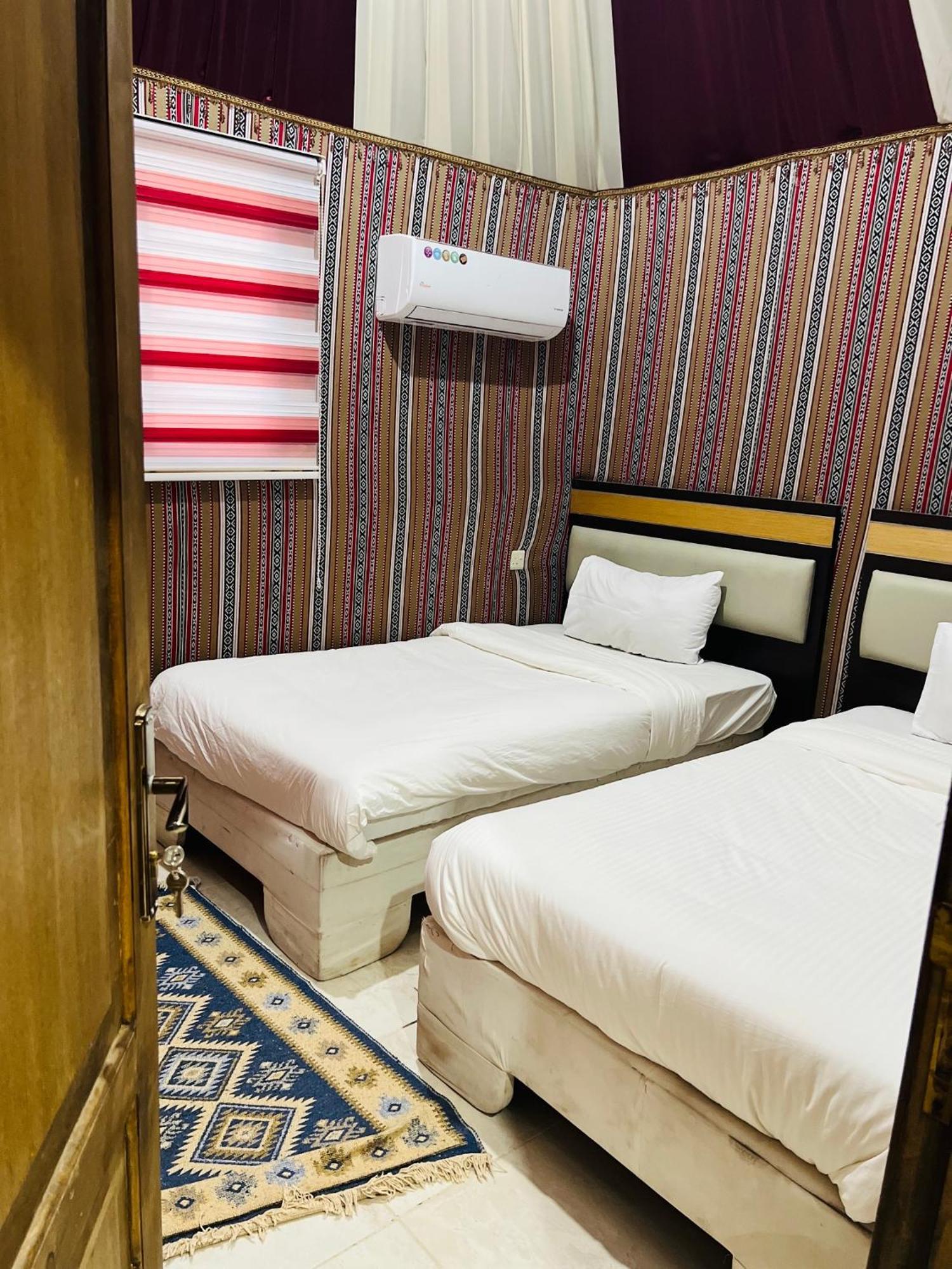 Apartamento Magic Mountain Camp Wadi Rum Exterior foto