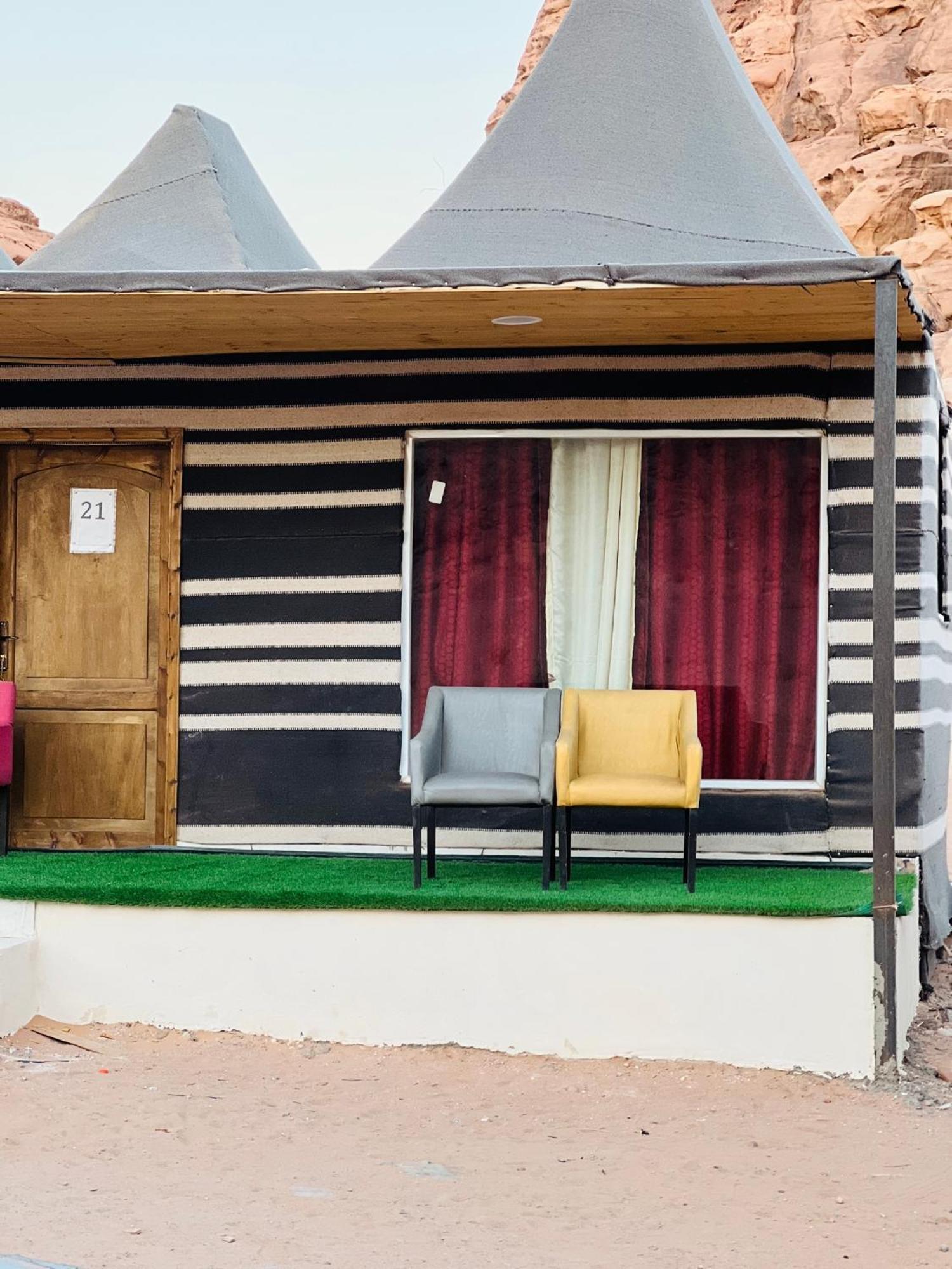 Apartamento Magic Mountain Camp Wadi Rum Exterior foto