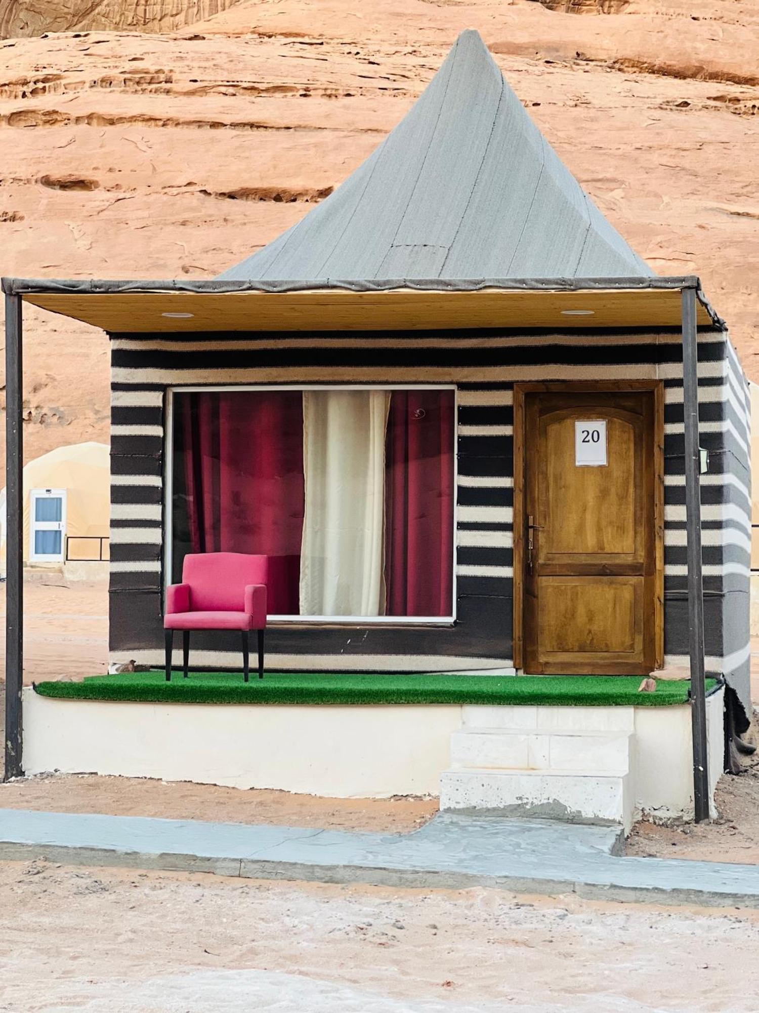 Apartamento Magic Mountain Camp Wadi Rum Exterior foto