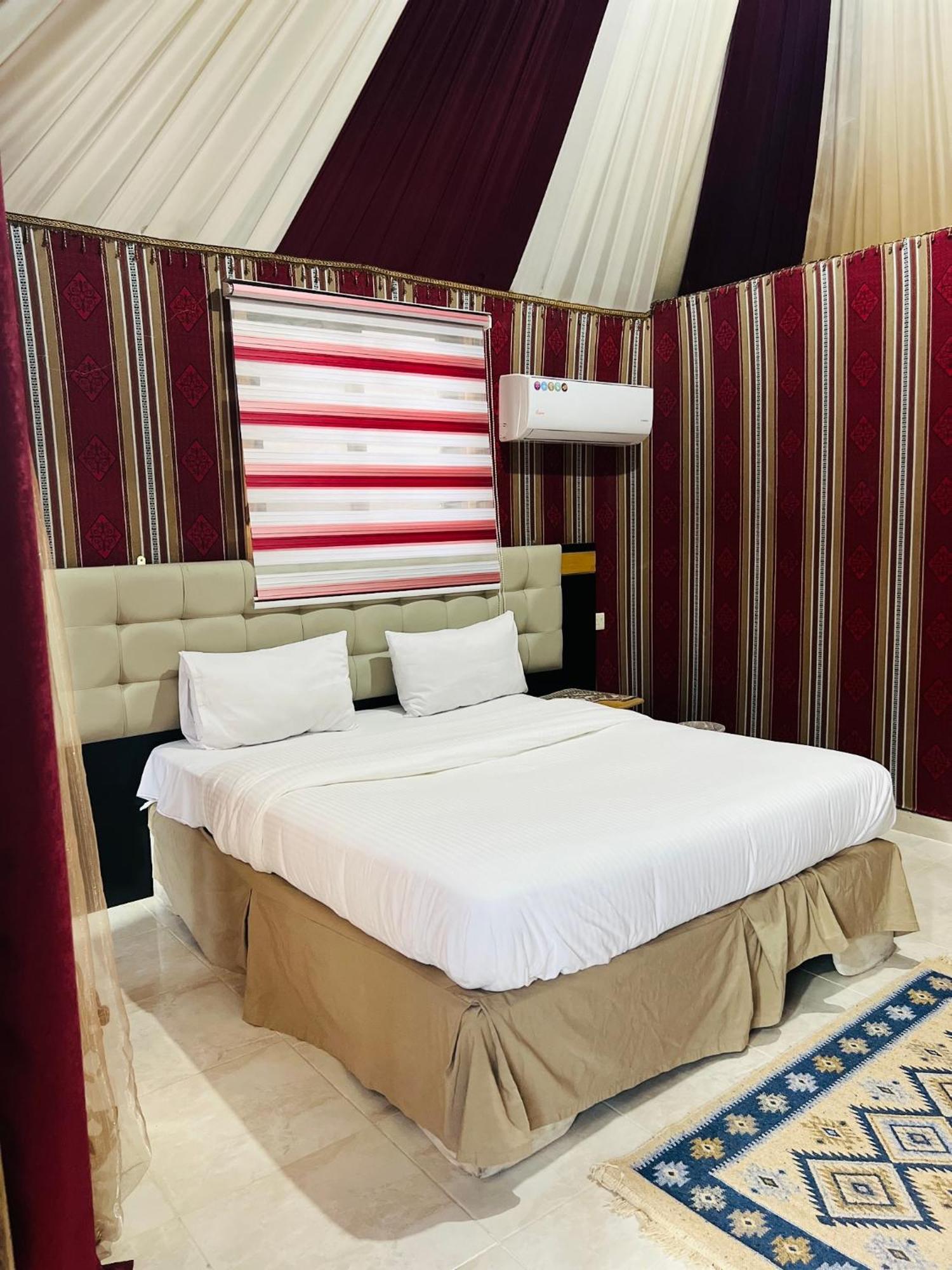 Apartamento Magic Mountain Camp Wadi Rum Exterior foto